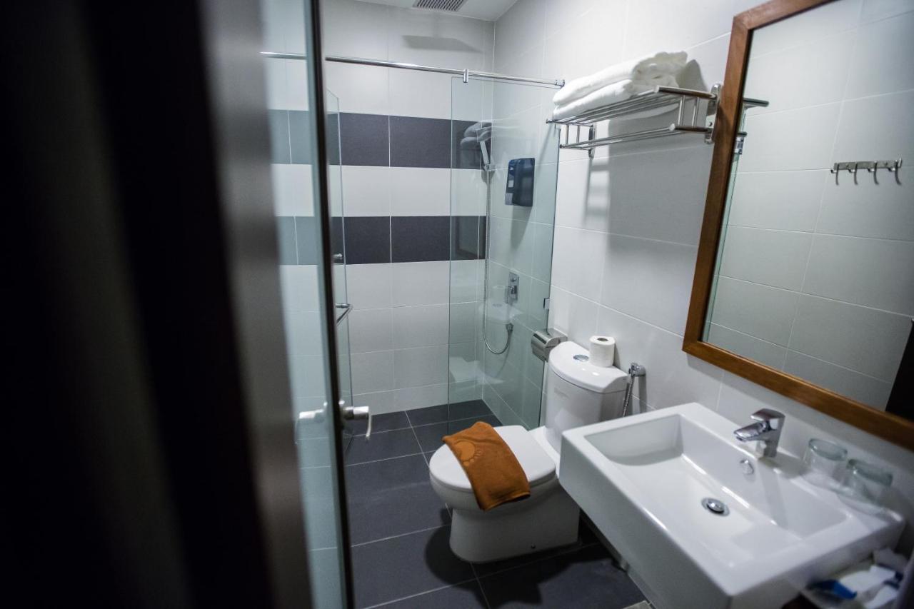 Rs Boutique Hotel Клуанг Экстерьер фото