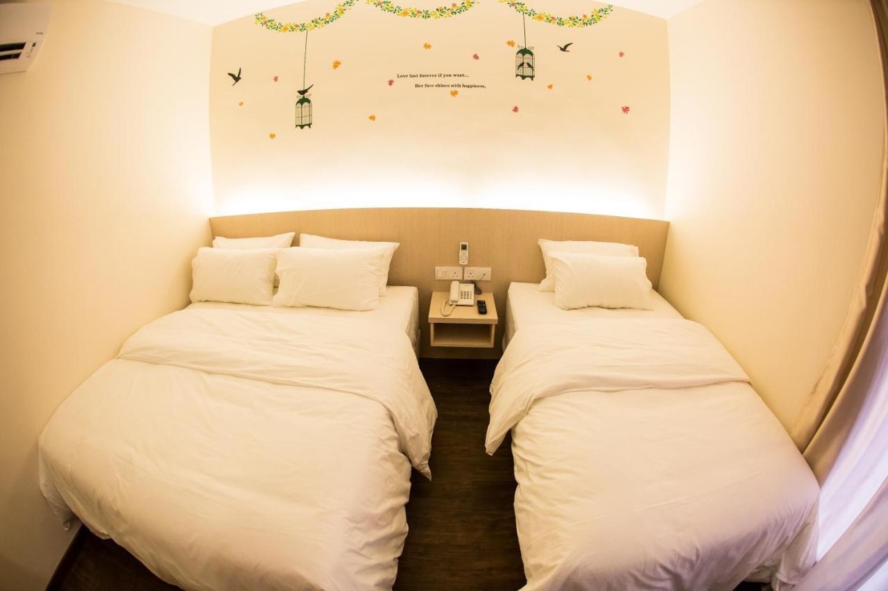Rs Boutique Hotel Клуанг Экстерьер фото