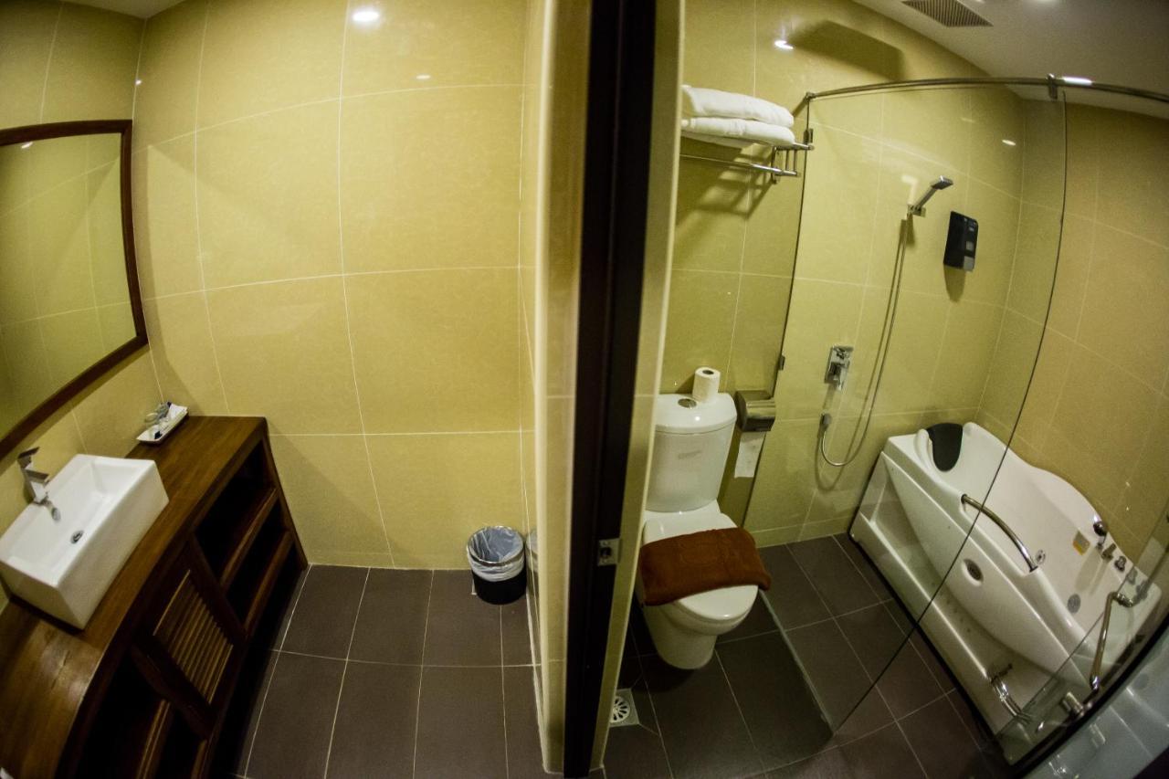 Rs Boutique Hotel Клуанг Экстерьер фото